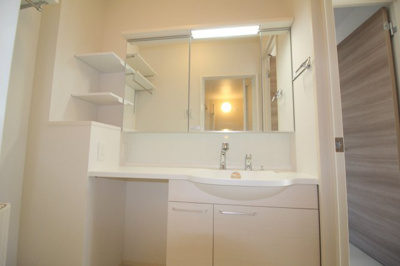 【独立洗面台】 | スカイヴィラ豊中