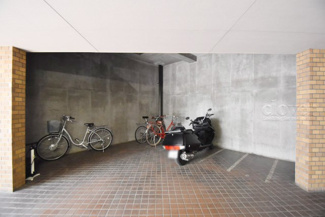 【その他共用部分】 | 駐輪場　バイク置き場