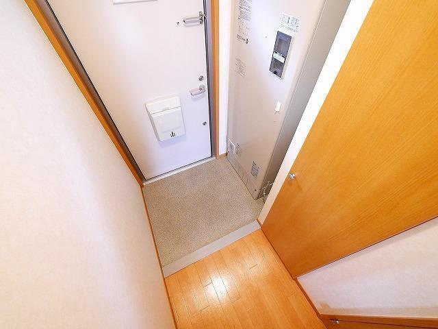 ミエパレスⅡの玄関|落ち着いた玄関です