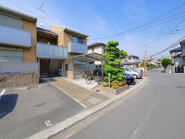 アールウエストＢの駐車場|駐車場です