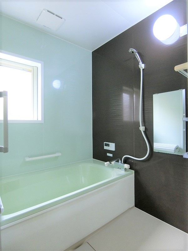 タウンハウスＳＡＩＫＡＷＡⅡの浴室