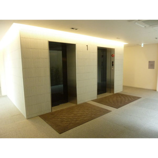 【ロビー】 | 建物の内部です