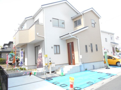 【外観】 | 白岡市　篠津　全2棟　2号棟　３９坪　らすと1棟 | 2380から2280から2180から2080から1780万円に価格変更。東南向き、駐車２台。庭付き。収納豊富。４ＳＬＤＫ。