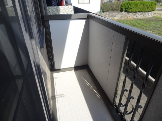クレールレセンテ　Ｃ棟のバルコニー