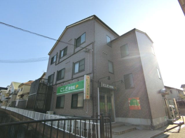 グレイス西山台の外観