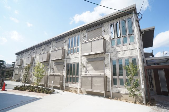 プレジール山本の外観