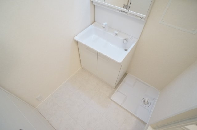 プレジール山本の洗面所