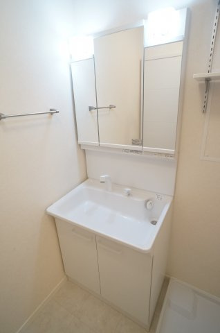 プレジール山本の独立洗面台