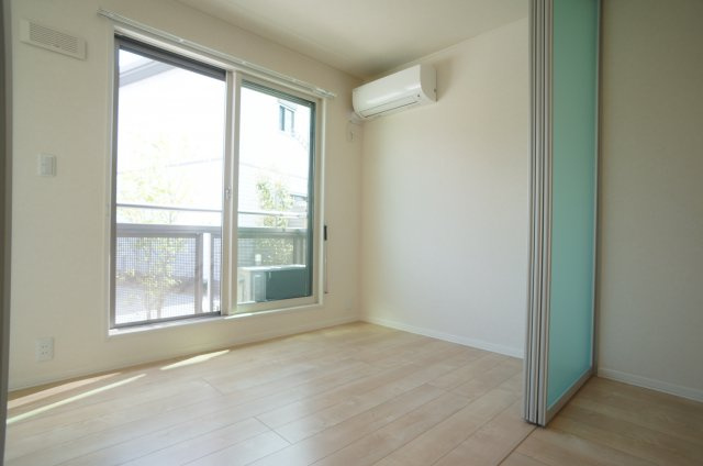 プレジール山本の寝室