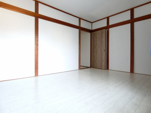 RenovationHouse 狭山市半田の洋室