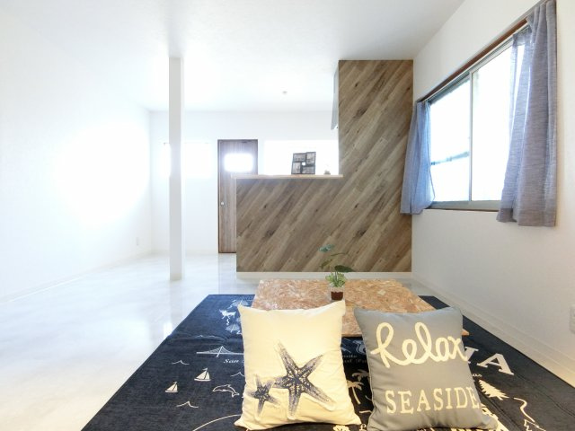 RenovationHouse 狭山市半田の居間・リビング