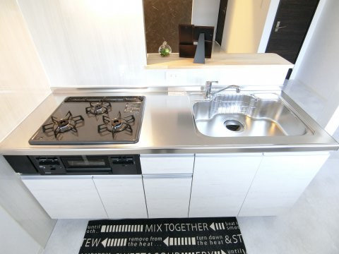 RenovationHouse 狭山市半田のキッチン