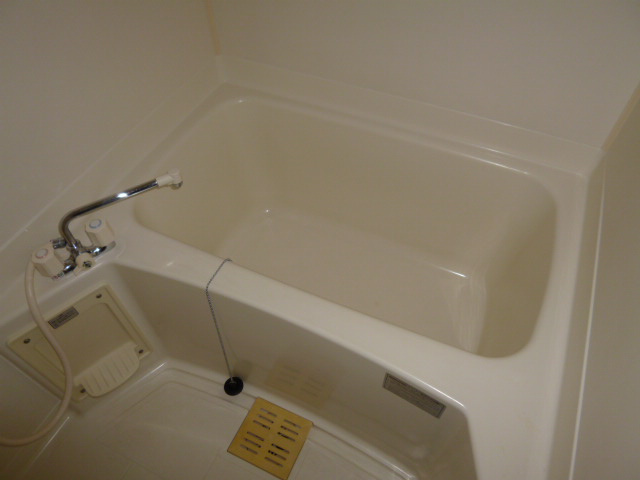 メゾンメールＢの浴室