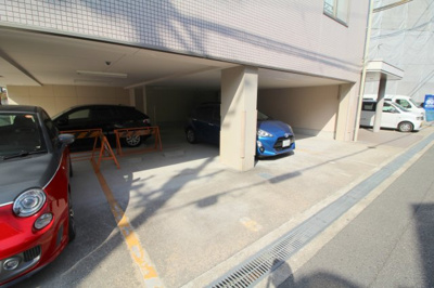 【駐車場】 | アベニール桜塚