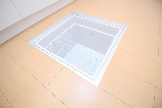 ファースト・スターの収納|床下収納です
