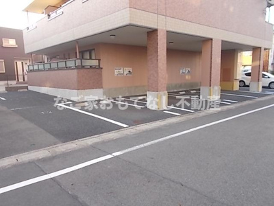 【駐車場】 | ピースフルプレイス