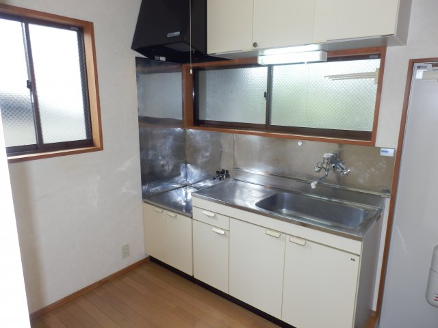 ハイツオカダのキッチン|サンプル写真となります。