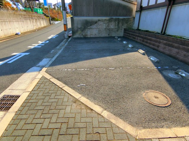 プレベールの駐車場