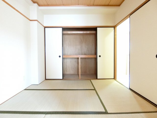 野浦ハイツの収納