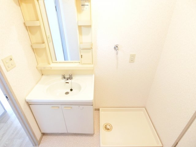 野浦ハイツの洗面所