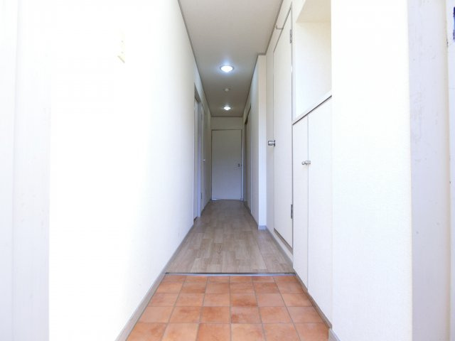 野浦ハイツの玄関