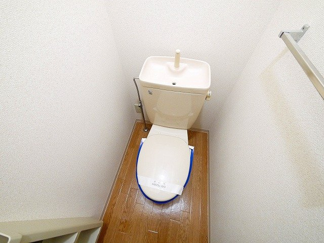 グランドゥールＢのトイレ|コンパクトで使いやすいトイレです