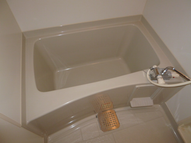 ノーブルシオリの浴室