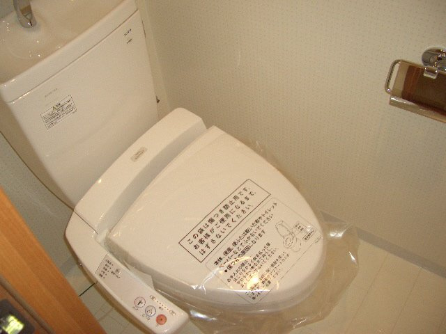 日神デュオステージ船橋のトイレ|ウォシュレットあり