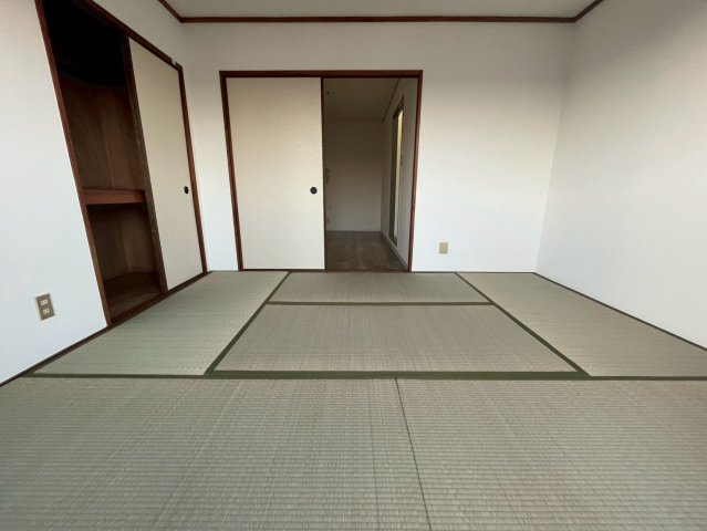 【寝室】 | グランドハイツ38