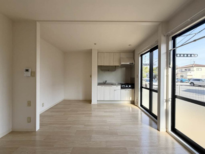 【居間・リビング】 | グレースタウンA棟