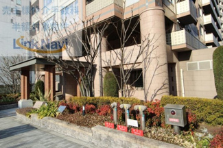 【周辺】 | マンション敷地内です