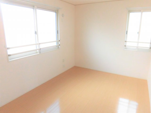 セジュール花水木の洋室