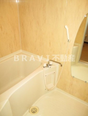 プラディオ天満セレニテ　BRAVI不動産の浴室|【プラディオ天満セレニテ】落ち着いた空間のお風呂です