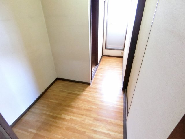 上田貸家の収納