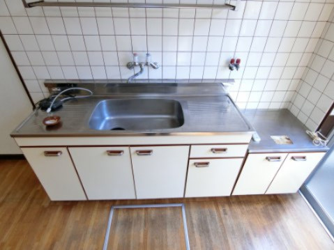 上田貸家のキッチン