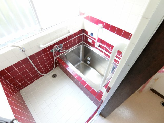 上田貸家の浴室