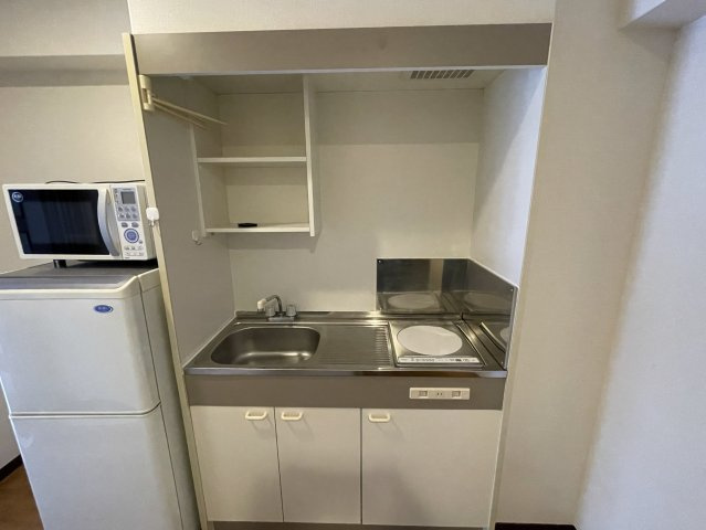 ファミール中野１のキッチン