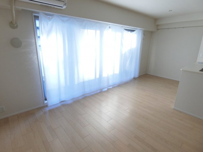 【居間・リビング】 | ブランズシティ天神橋筋六丁目