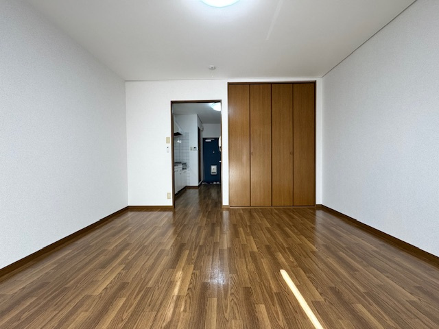 ペドラーム帝塚の洋室