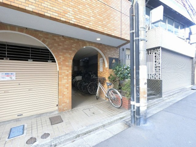 【エントランス】 | パシフィックパレス川崎宮本町 | 京急本線「京急川崎」駅徒歩7分、JR東海道線・京浜東北線・南武線「川崎」駅徒歩9分と好立地！