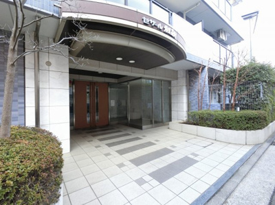 【エントランス】 | セザール横浜反町