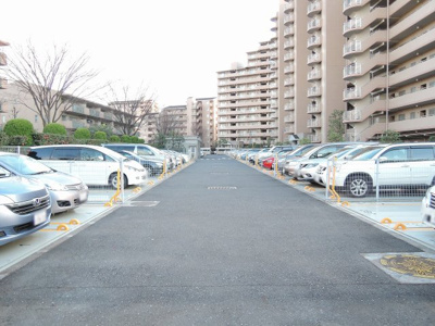 【駐車場】 | フォレストパーク四季彩の丘C棟