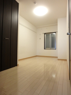 【洋室】 | 田沼レジデンス25 | 洋室6帖