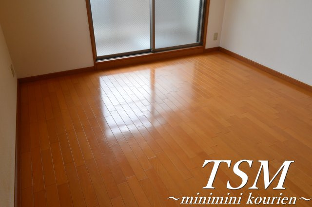 ロータリーマンション香里西之町の寝室|８帖の洋室