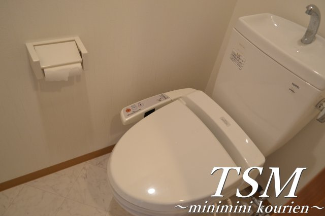 ロータリーマンション香里西之町のトイレ|ウィシュレット付き