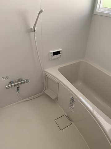 児島稗田町　戸建ての浴室