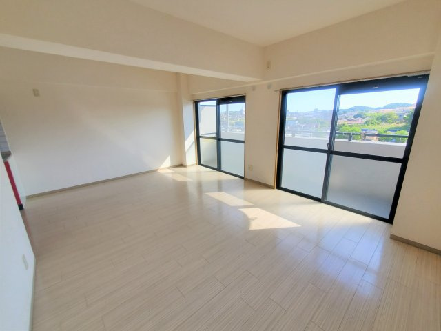 PeacH花の家の居間・リビング