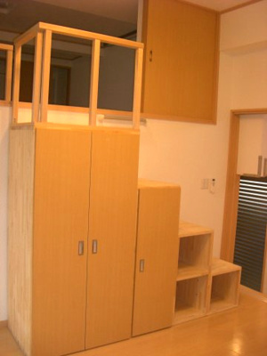 【収納】 | ラフィネ十日市中 | LDKのクローゼット・ロフト階段としても利用できます。
