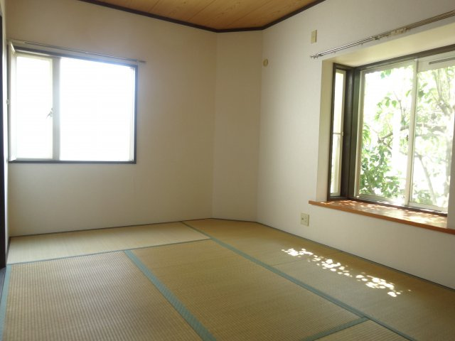 ストークハイツ村瀬の和室
