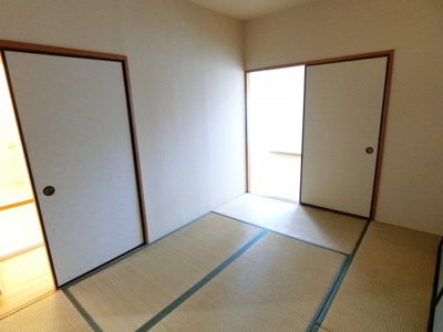 【寝室】 | リヴェール緑地